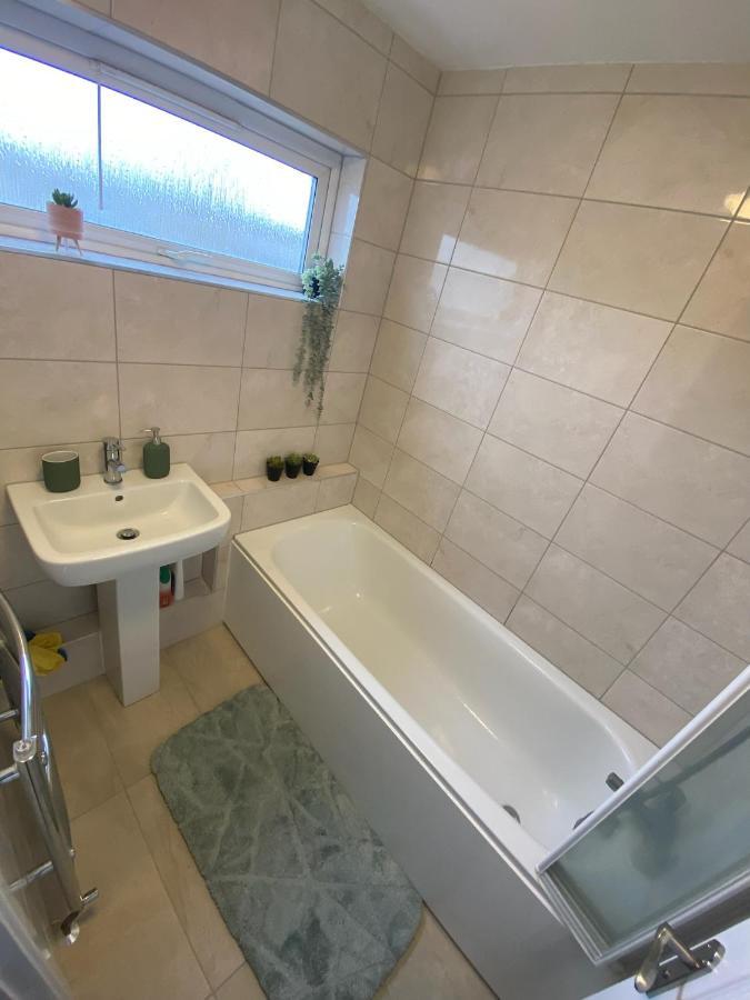Nec/Airport/Hs2/Resorts World Marston Green Luaran gambar